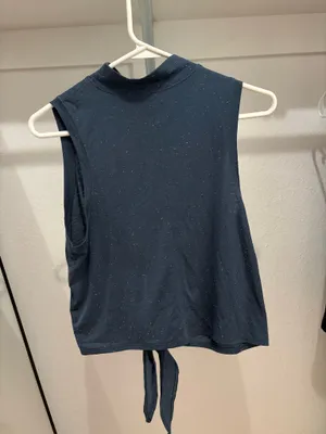 Lululemon Tank thumbnail 3
