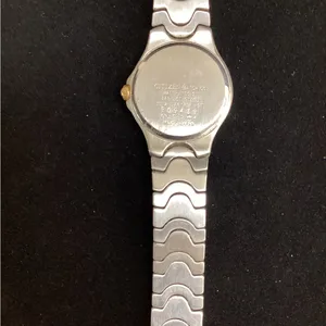 Citizen Woman’s Quartz Watch, Beautiful Condition (363) thumbnail 3