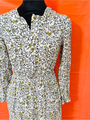 SD Collection Cream Floral Midi Dress with Olive Accents thumbnail 4