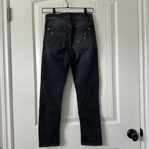 7 For All Mankind Josefina High Waist‎ Distressed Jeans Black Wash Size 25 thumbnail 4