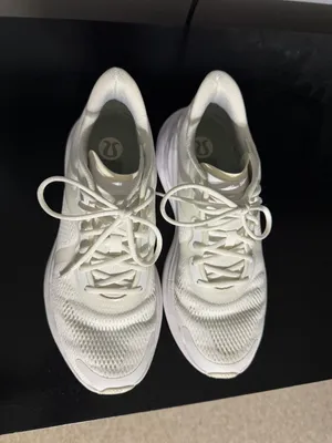 Lululemon shoes thumbnail 2