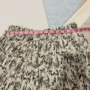 Stitch Fix Cream Alice Blue Pleated Palazzo Pants‎ taupe and cream color size M thumbnail 9
