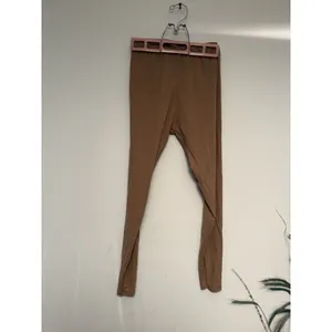 Skims Fits Everybody‎ Leggings Small Beige thumbnail 2