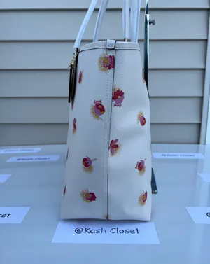 Coach City Tote With Pop Floral Print thumbnail 6