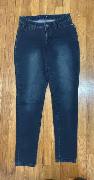 Express Size 8 Jeans Stella Regular Fit Low Rise Leggings pants thumbnail 1