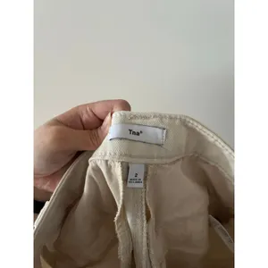 Aritzia TNA Troop Cream Ivory Cargo Utility Straight Leg Pants Size 2 thumbnail 6