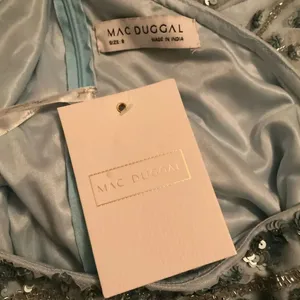 MAC DUGGAL Blue Embellished One Sleeve Faux Wrap Gown Dress 8 thumbnail 14
