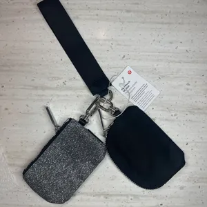 Lululemon Dual Pouch Wristlet Black silver Glitter thumbnail 3