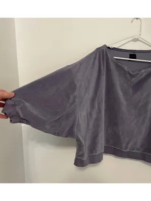 OUT FROM UNDER URBAN OUTFITTERS Vica Boat Neck Sweatshirt Periwinkle Velour Boxy thumbnail 10