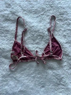 Dippin Daisy’s Leaf Print Triangle Bikini Set thumbnail 6
