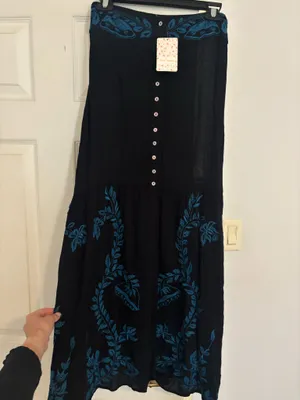Free People black maxi skirt with blue embroidery. Size: 2 #boho new thumbnail 2