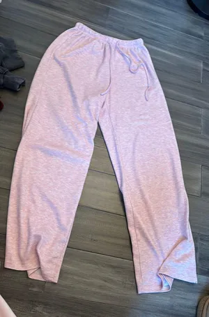 Pink pants thumbnail 1