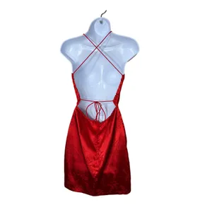 Pretty Little Thing Red Satin Floral Print Mini Dress Size‎ 6 thumbnail 4