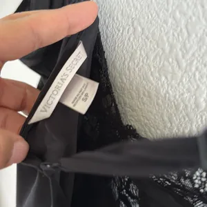 Victoria's Secret Black Lace Slip Nightie Chemise Small thumbnail 3