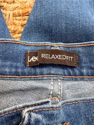 Lee Straight Leg Jeans in Blue Denim Relaxed Fit Size 14 Short thumbnail 6