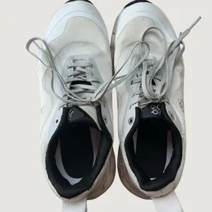 On x Loewe Cloudtilt All White Women Running Shoes US W8 EU 39 Sneaker thumbnail 5