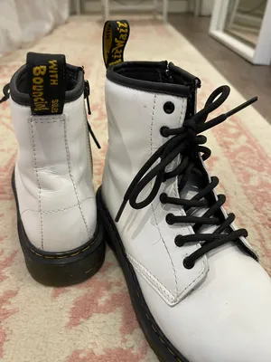 Doc Martens White Boots thumbnail 3