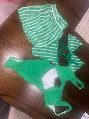 SHEIN Green Textured One-Piece & Striped Bikini Set thumbnail 1