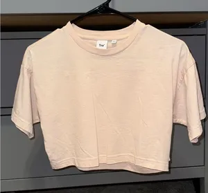 TNA Laid Aritzia Back T-Shirt thumbnail 1