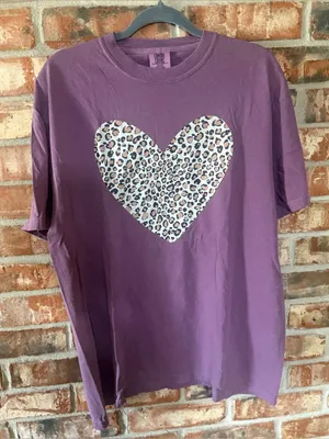Comfort Colors berry Tee with Leopard Heart thumbnail 1