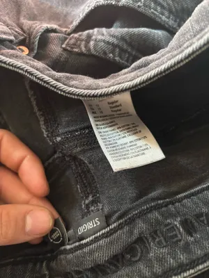 American Eagle Outfitters Jeans thumbnail 4