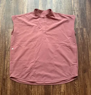 FIGS Women’s Mauve Pink Rafaela Oversized Scrub Top - Size S Nursecore Hospital thumbnail 1