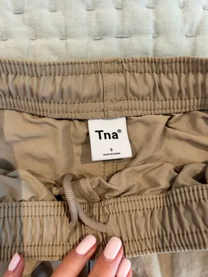 Aritzia TNA Shorts thumbnail 2