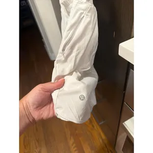 Lululemon athletic shorts white relaxed, high-rise silhouette 16 thumbnail 3