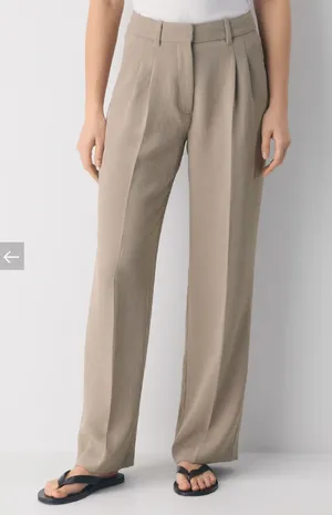 Aritzia The Effortless Pant Wide-Leg Rise Low Pants in Beige Size 4 thumbnail 1