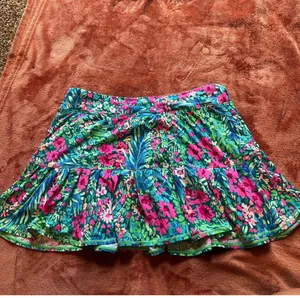 Lilly Pulitzer Skort  thumbnail 2
