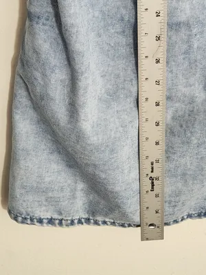 Light Wash Lightweight Denim Button-Up Shirt Dress Size Large Coastal Cowgirl thumbnail 6
