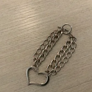 Heart Bracelet thumbnail 2