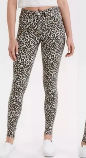 American Eagle leopard high rise jegging jean 4 thumbnail 1