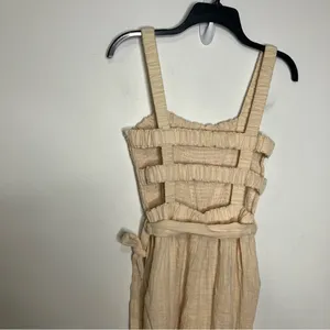 Loveriche cream raw hem jumpsuit‎ open back tie waist women's size medium trendy thumbnail 5