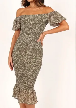 Petal + Pup Claire Green Floral Smocked Off The Shoulder Fitted Midi Dress 8 thumbnail 1