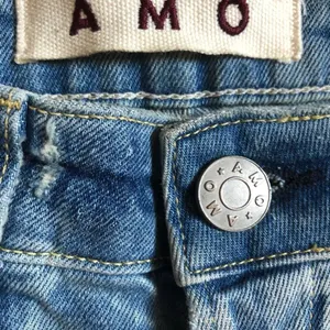 AMO Blue Jeans Size 26 thumbnail 4