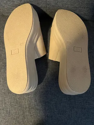 No Boundaries Beige Wide Slide Mules thumbnail 4