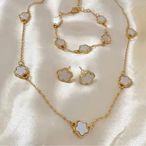 18K Gold Plated mother of pearl clover Bracelet Stainless Steel Womens Jewelry thumbnail 6