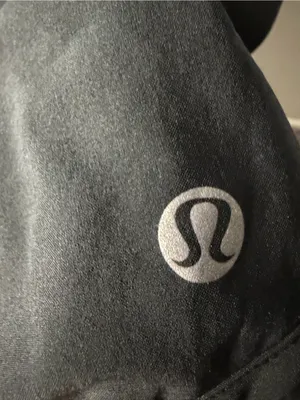 Lululemon Black Running Shorts Built In Liner Size 6 thumbnail 2