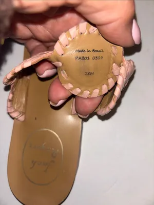 Jack Rogers Pink And Off White Leather Straps Floral Design Size 7.5 Preloved thumbnail 4