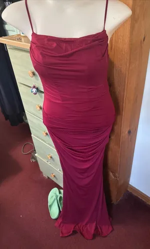 Sleeveless Ruched Burgundy Maxi Dress with Spaghetti Straps thumbnail 1