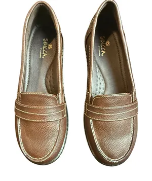Sbicca Beatrice Brown Penny Loafers Size 8W thumbnail 1