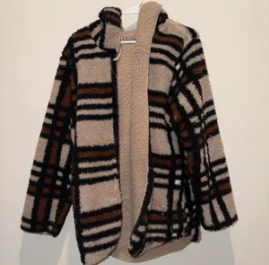 Sherpa Teddy Jacket Costco Multiple Size M thumbnail 1