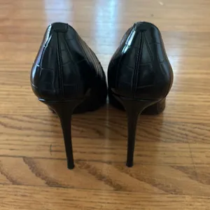 Winnie Harlow X Steve Madden Black Pump thumbnail 2