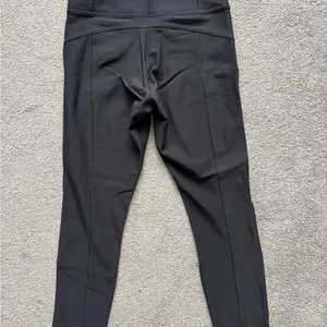 Athleta Stellar Crop Pants - Black - XS thumbnail 6