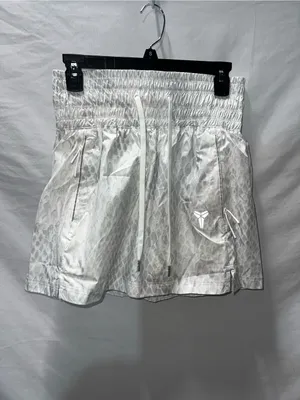 the Nike Kobe Woven Women's Skort in the White‎ Small thumbnail 5