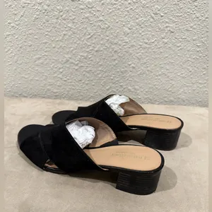 Naturalizer Arielle Black Faux Suede Crisscross‎ N5 Comfort Sandals Size 7.5M thumbnail 2