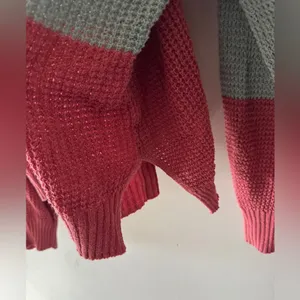 American Eagle‎ Women's Colorblock Waffle Knit Henley Oversized Sweater Top thumbnail 3