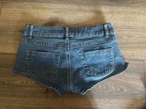 Edikted mini blue denim shorts with gold studs thumbnail 3