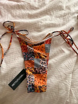 Pretty Little Thing Bikini Set thumbnail 3